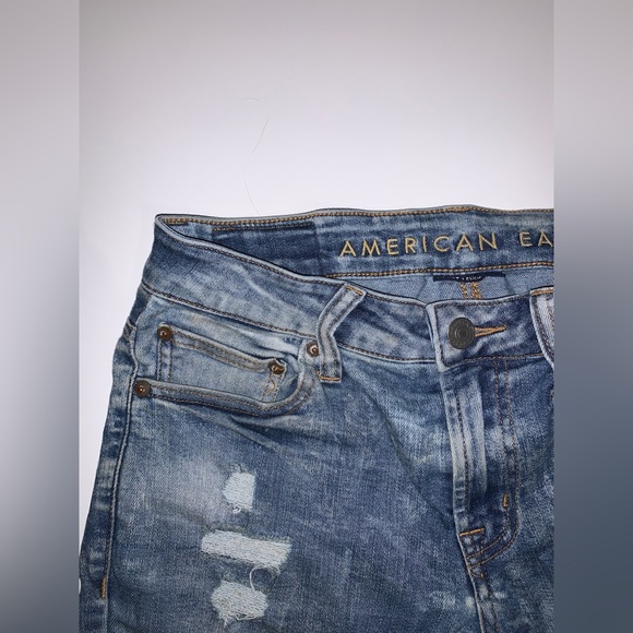 American Eagle ripped jeans👖 - Picture 3 of 3